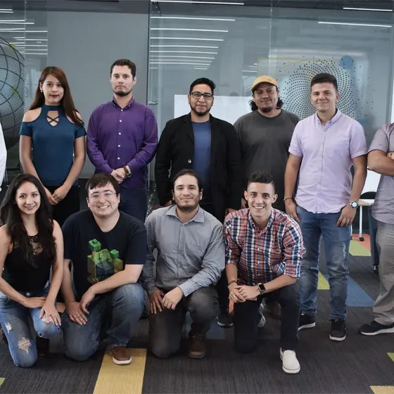 El equipo de KeyA en sus oficinas de Chihuahua