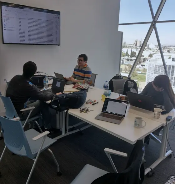 Sesión de trabajo del equipo